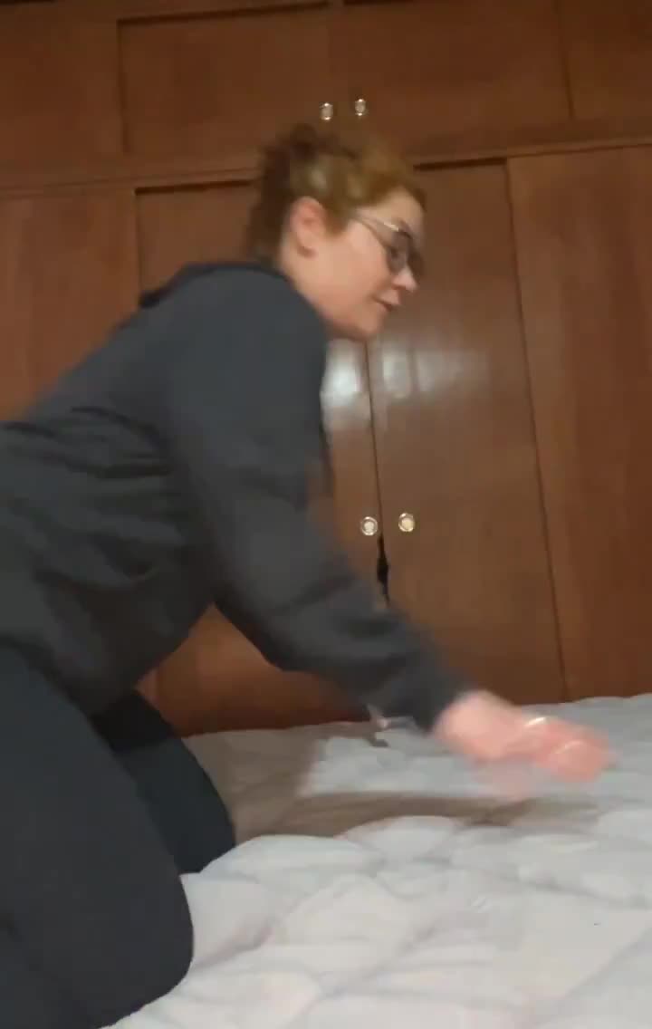 Hottest Milf thumbnail
