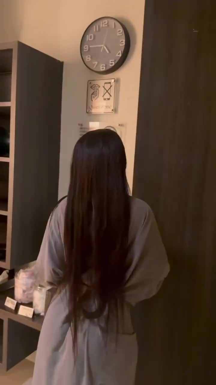 Its Beauty (3) thumbnail