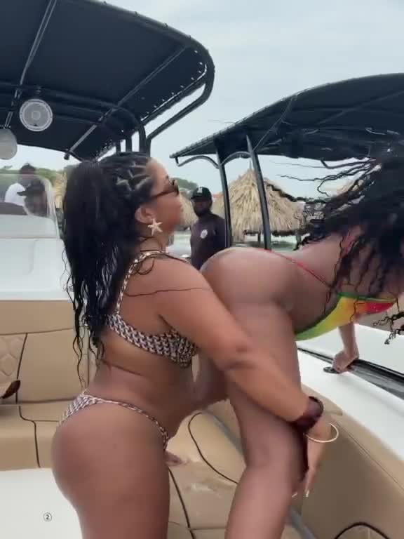Aixarysmiranda (3) thumbnail